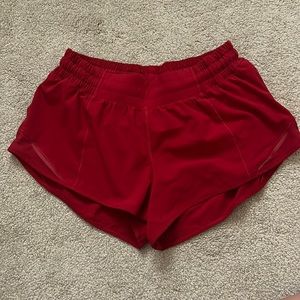 Red lululemon hotty hot 2.5 inch shorts